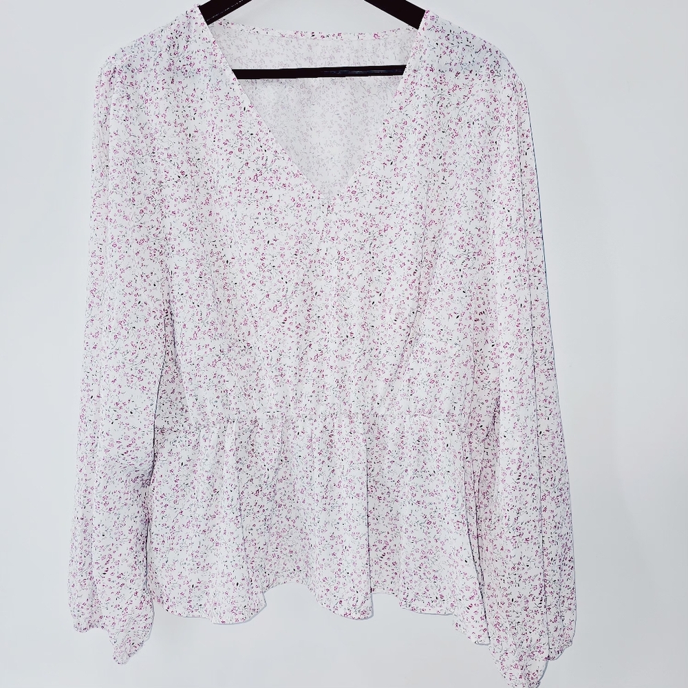 Women's 4XL Shein White Floral Print Pullover V-neck Gather Elastic Waist Top
